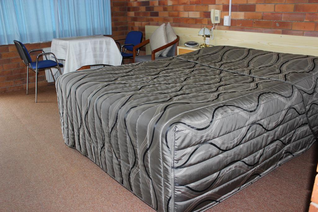 Glen Innes Lodge Motel Habitación foto